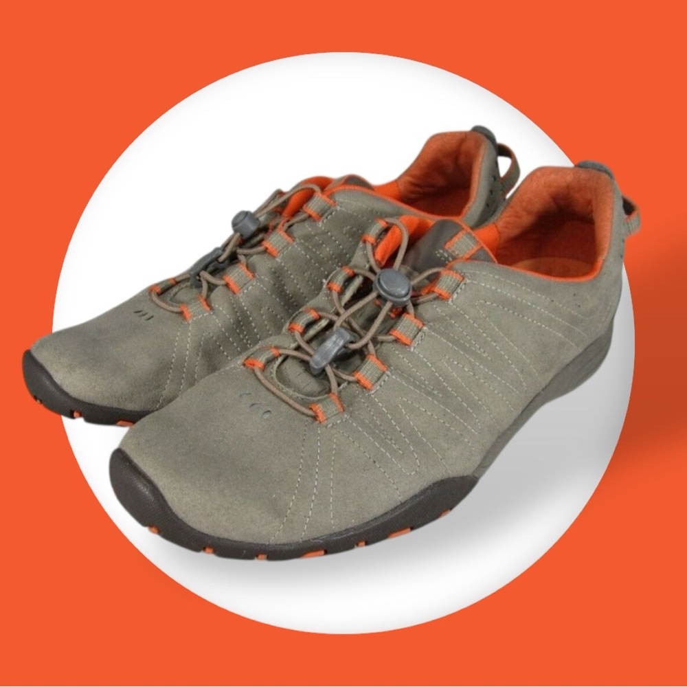 Clarks Privo Slip On Shoes Women 8M Beige Orange Bungee Tie Hiking Outdoor 64773